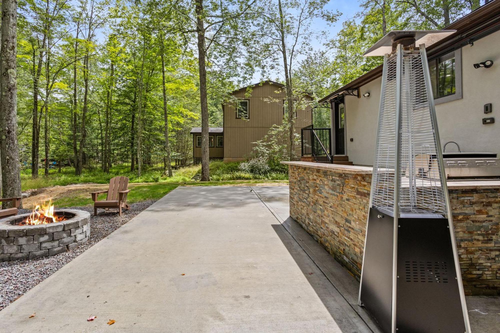 The Cozy Cubhouse Perfect Couples Getaway Holiday home